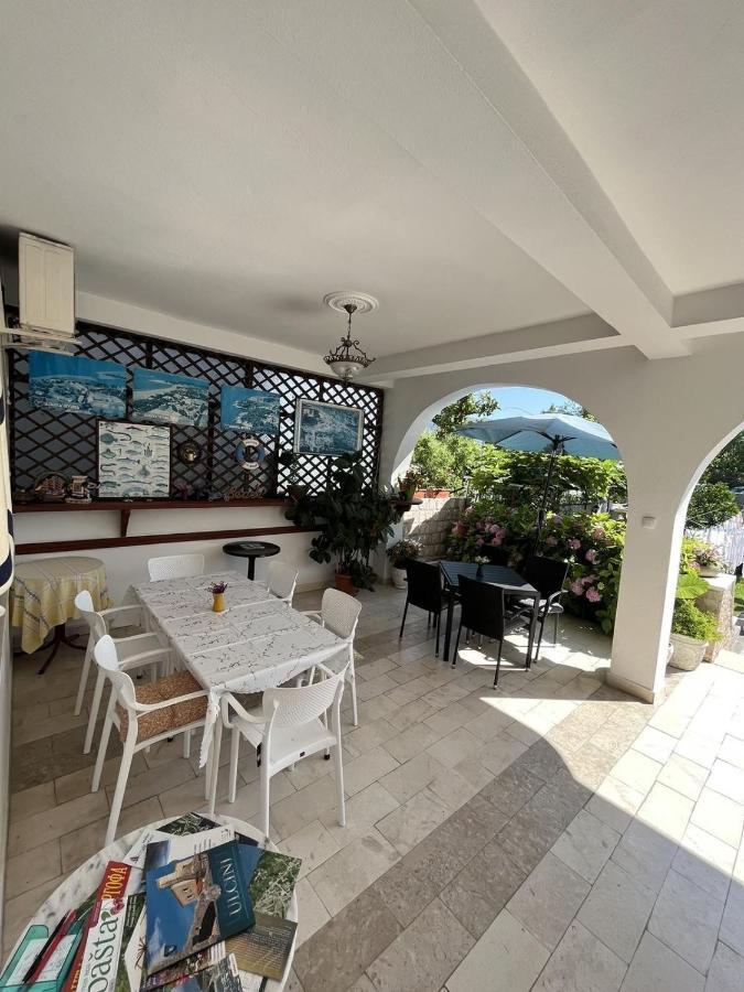 Studio Rooms Moncherie Улцин Екстериор снимка