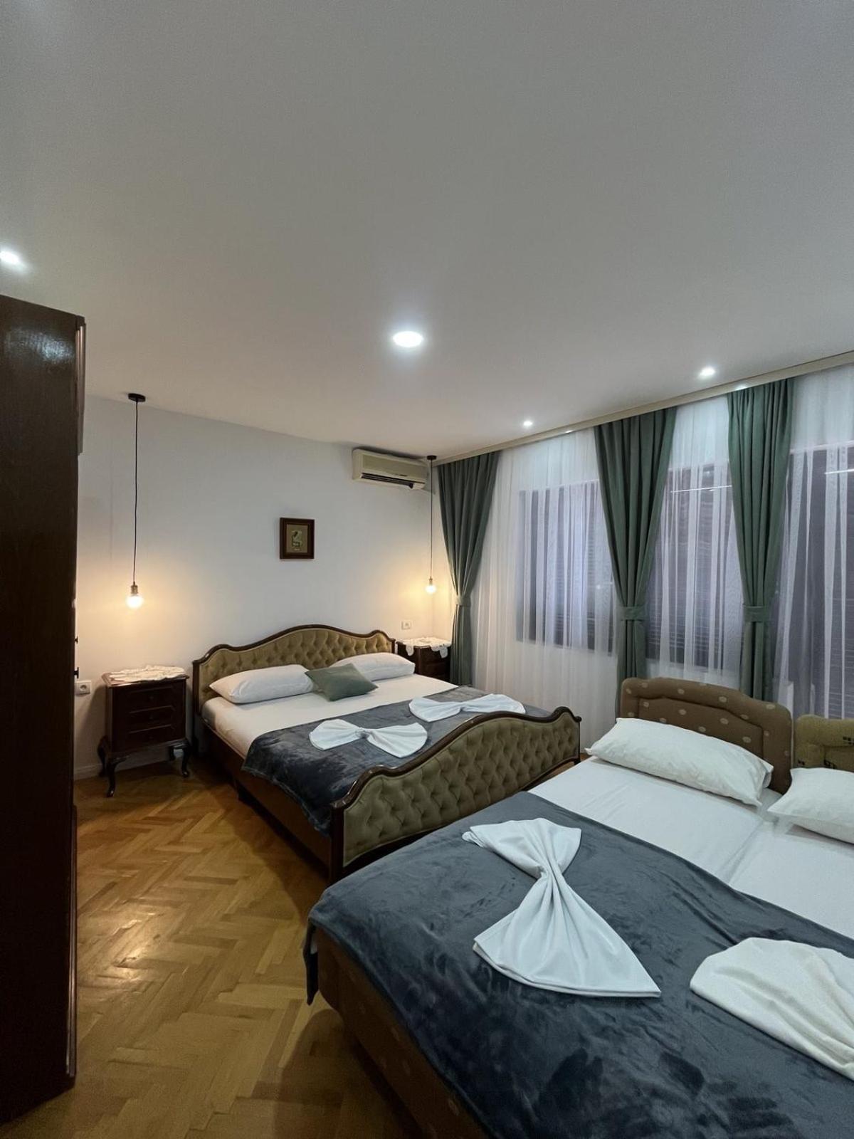 Studio Rooms Moncherie Улцин Екстериор снимка