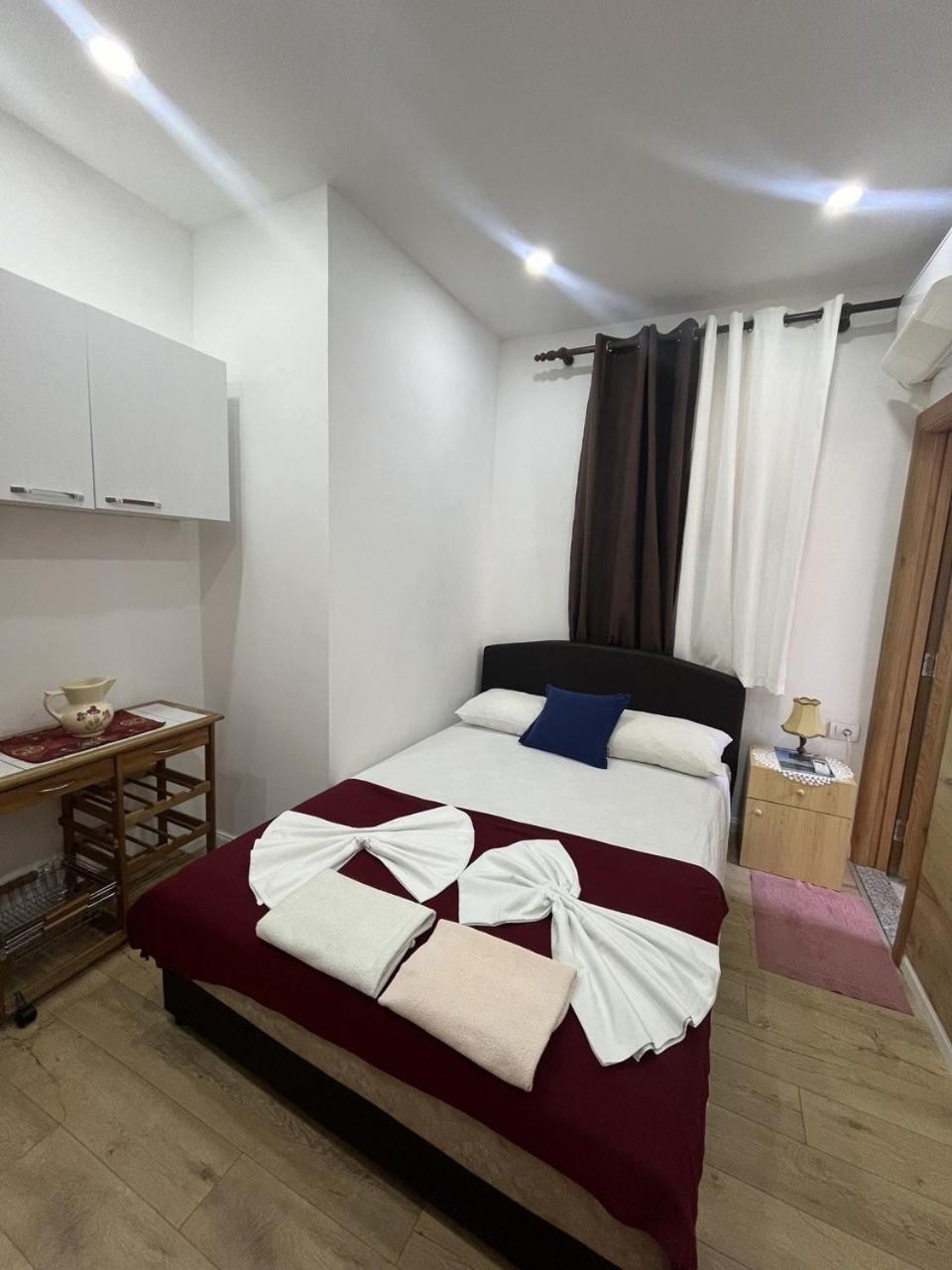 Studio Rooms Moncherie Улцин Екстериор снимка